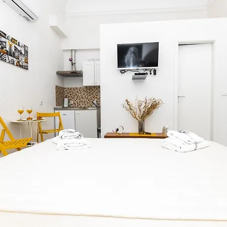 아파트 Best Location In *