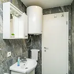 Best Location In Appartement *