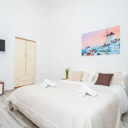 Best Location In Daire *